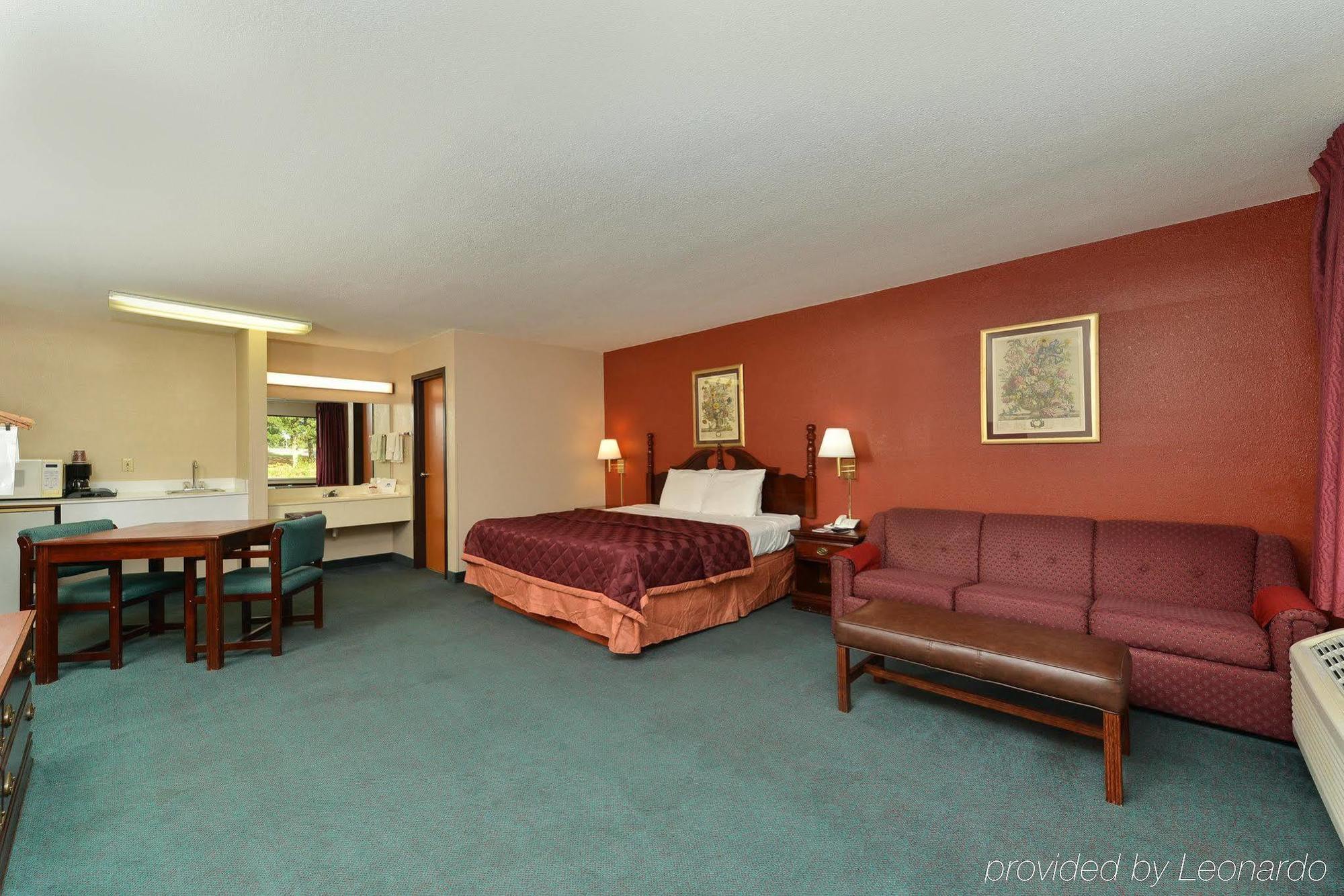America'S Best Value Inn & Suites Sheridan Exterior photo