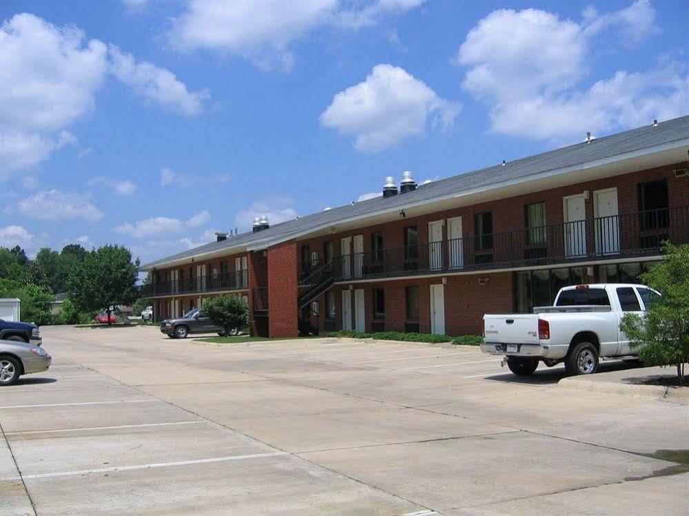 America'S Best Value Inn & Suites Sheridan Exterior photo